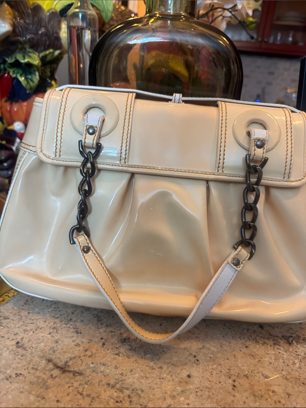 Authentic Vintage Fendi Cream Patent Leather Satchel - Women’s Bag - Picture 5 of 14